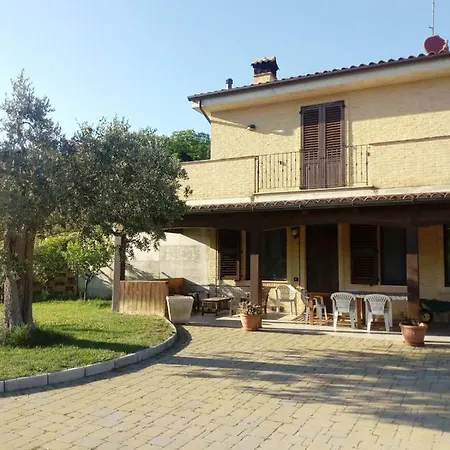 Villa Le Fonti Civitanova Alta